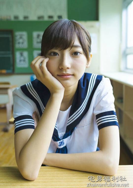 男人为什么钟爱高中女生 日本男人列出钟情高中学生妹5大理由