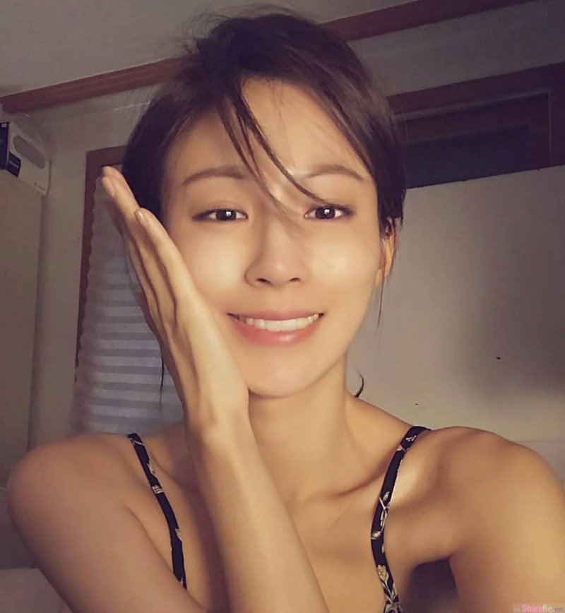 韩国网红正妹Bora Kim 健身教练丰乳翘臀超迷人
