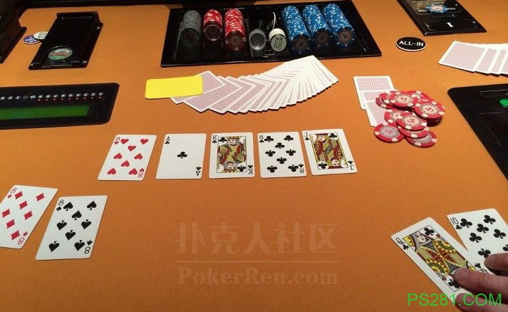 网友热议：你在现场扑克见过的最罕见的情况是什么？